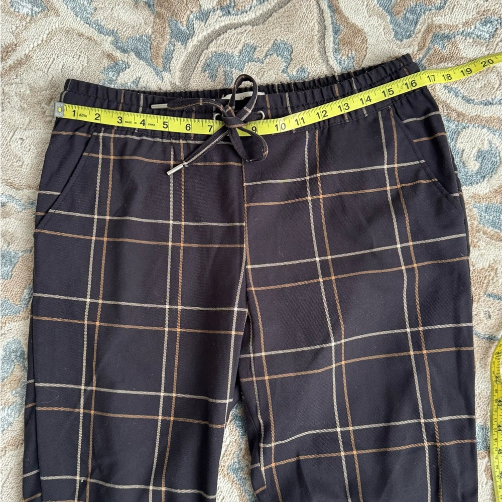H&M Pants in soft twill, elasticized waistband size 6 - Picture 3 of 6